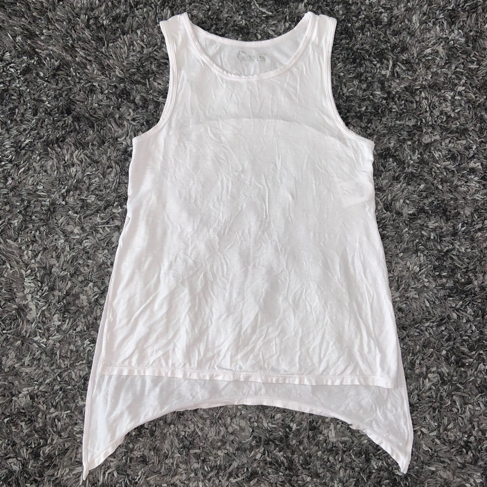 Zyia White Long Finesse Slit Tank